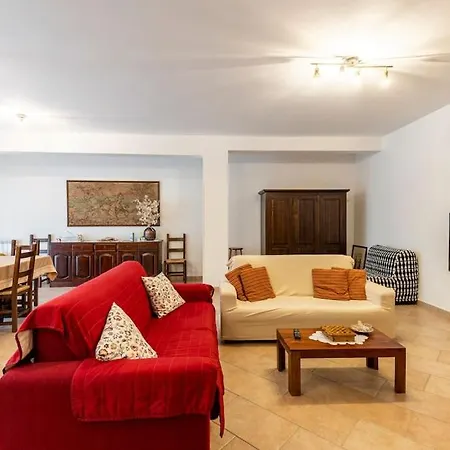 Indipendente Ampia Metratura Apartamento